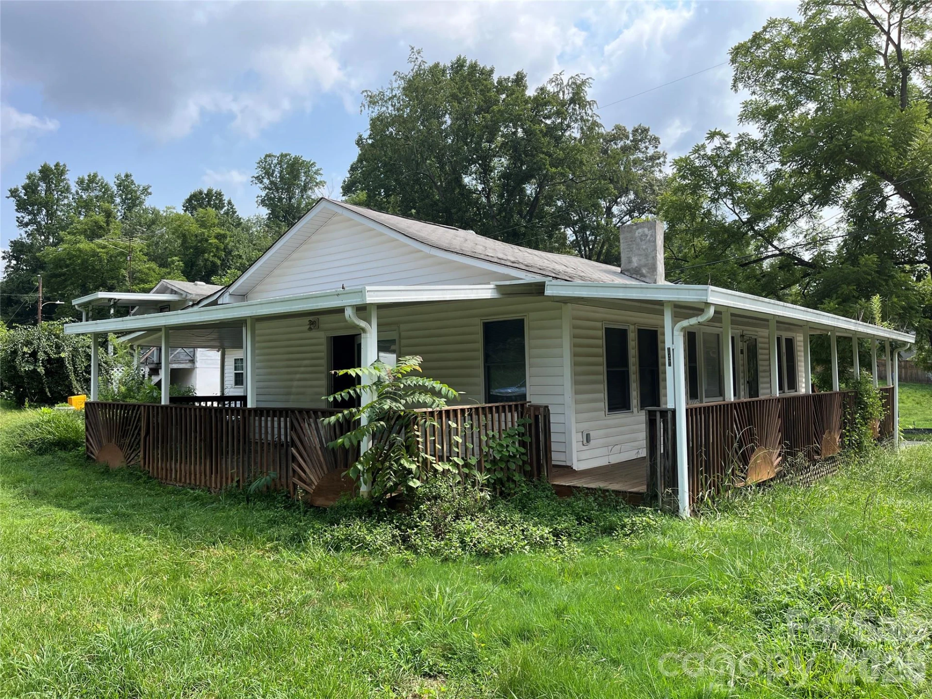 1721 Old Haywood Road - Photo 2