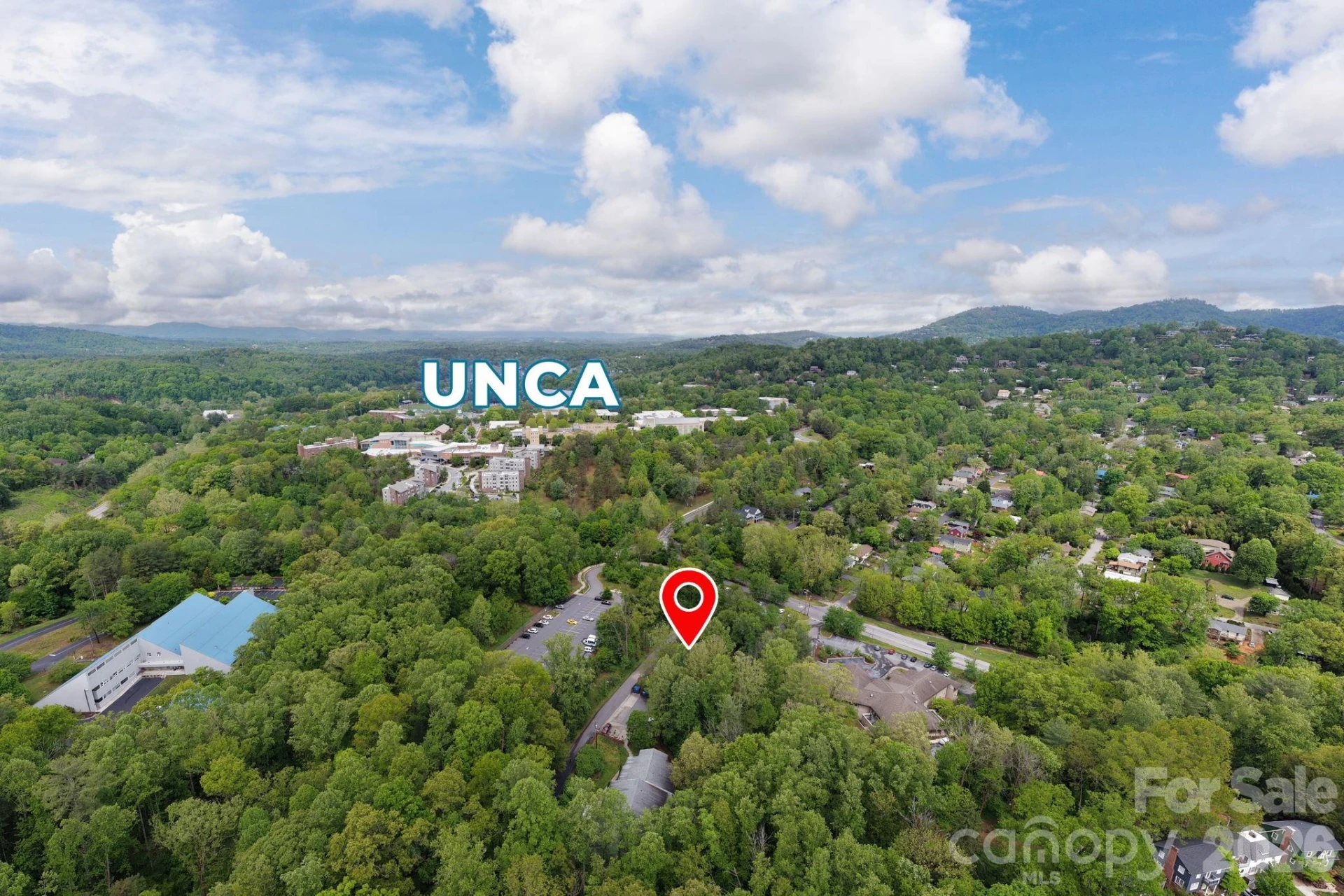9 Nantahala Street - Photo 4