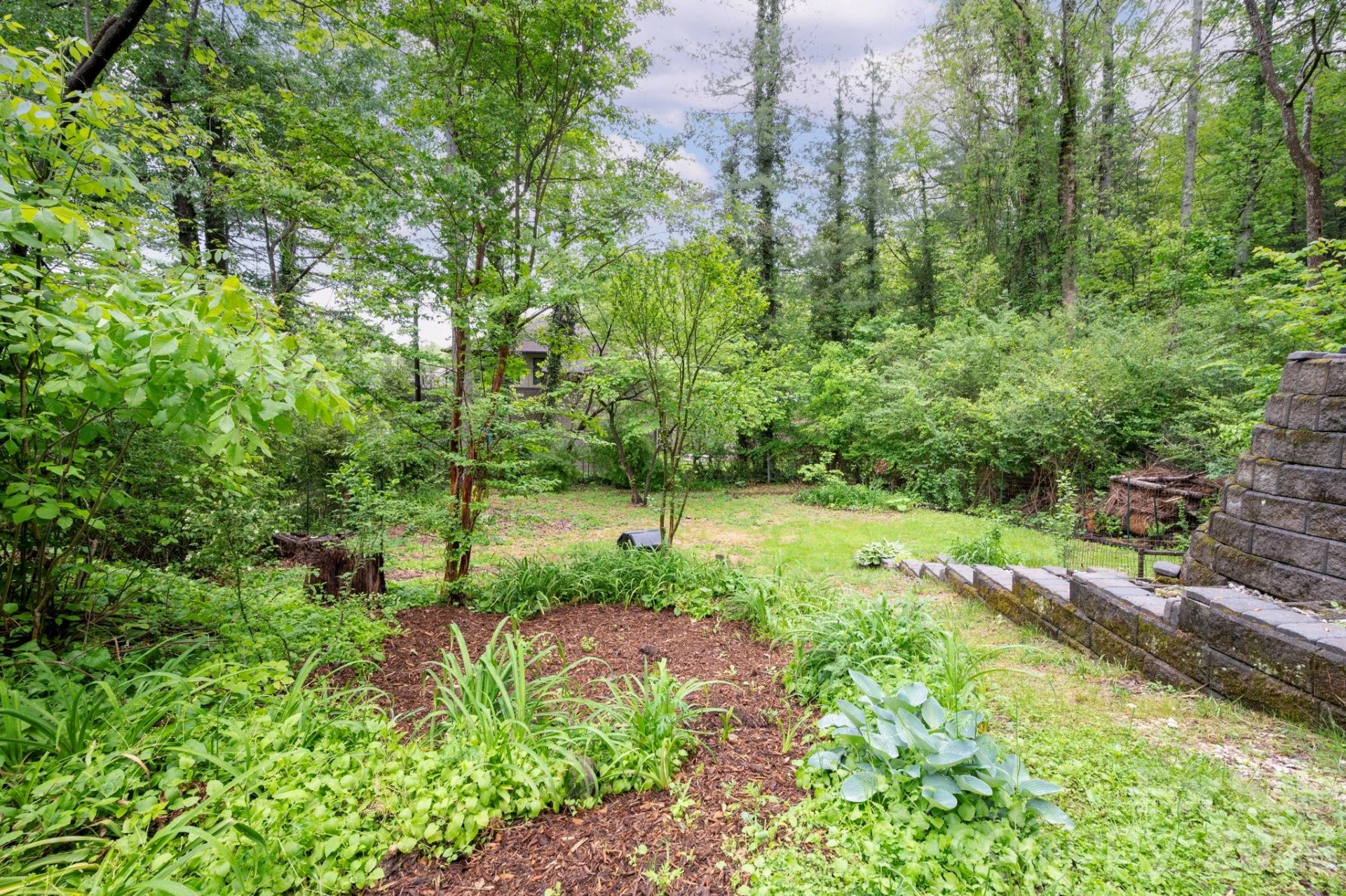 9 Nantahala Street - Photo 32