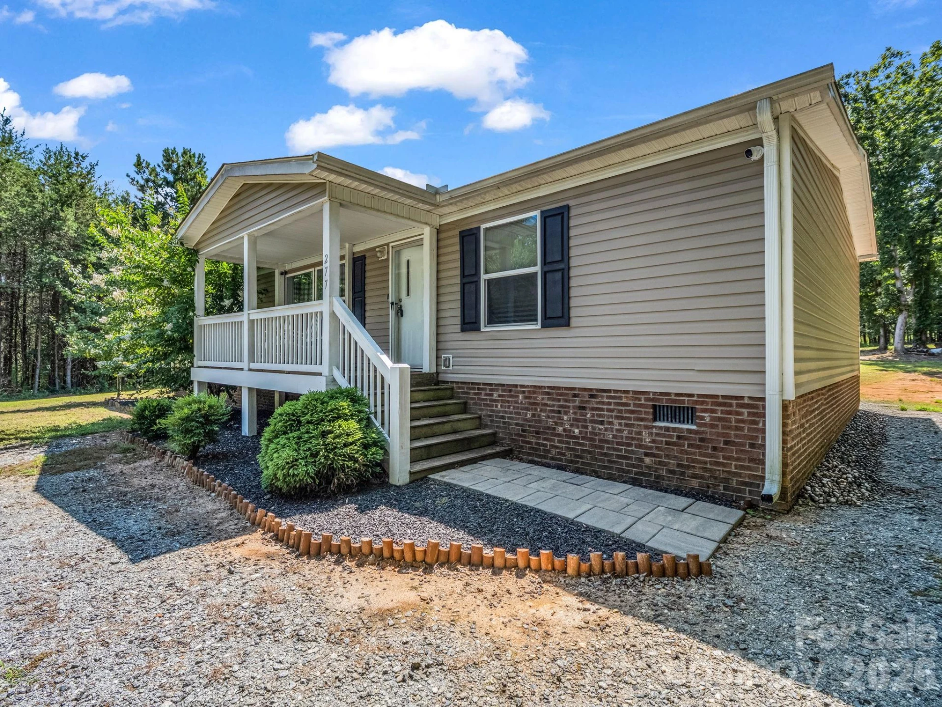 277 Eldon Grove Drive - Photo 4
