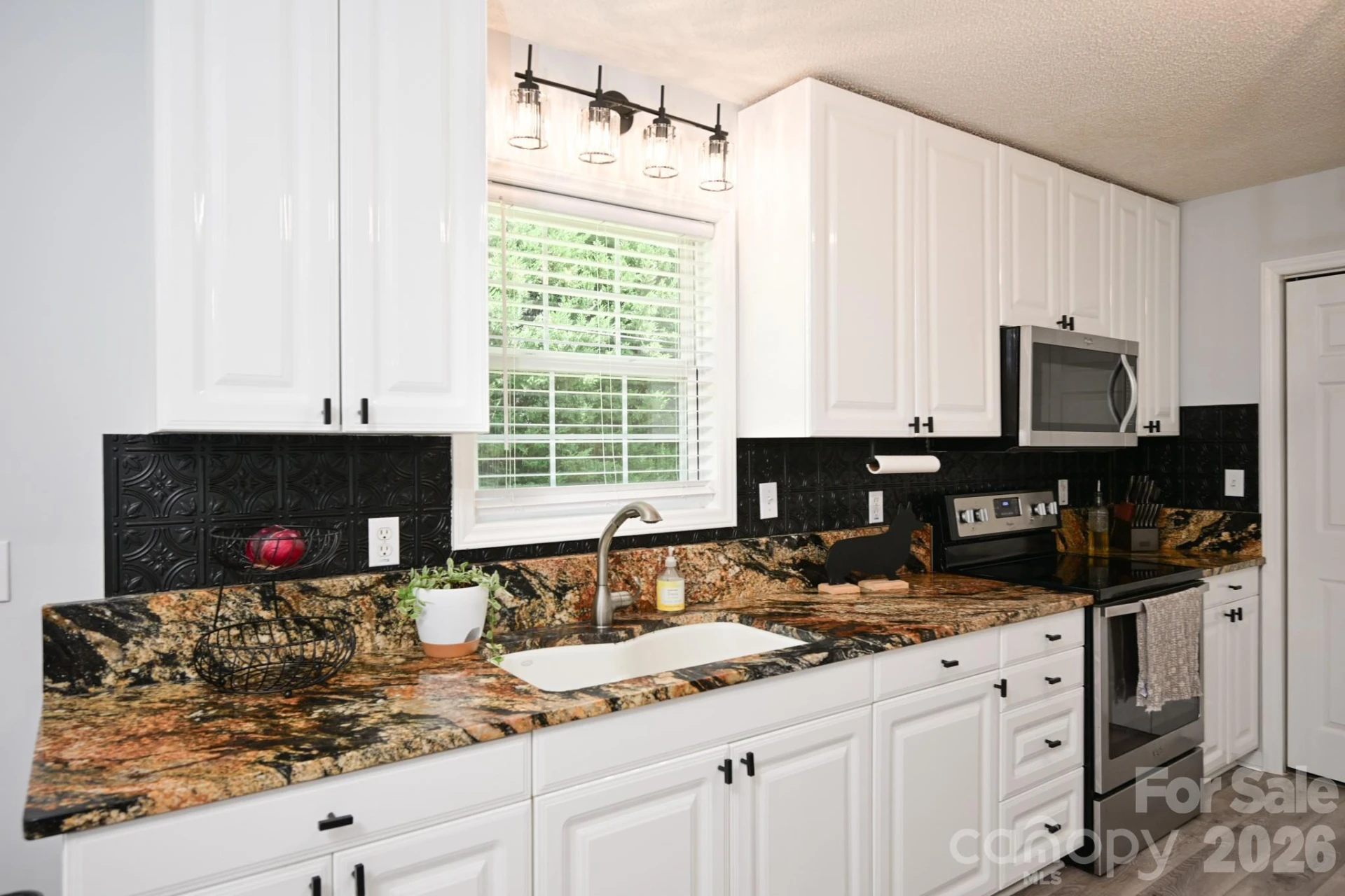1151 Shady Lane - Photo 4