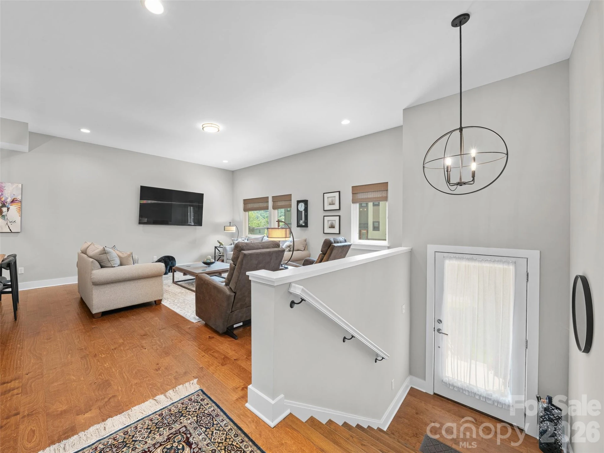 35 Macallan Lane - Photo 3