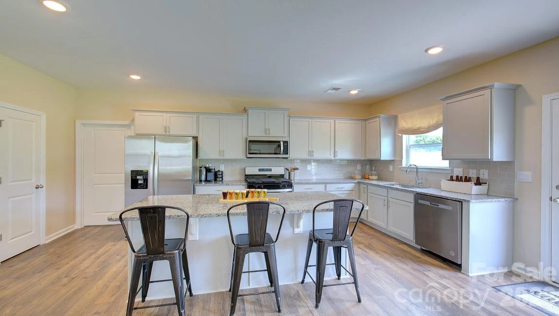 210 Hyder Ridge Road - Photo 4