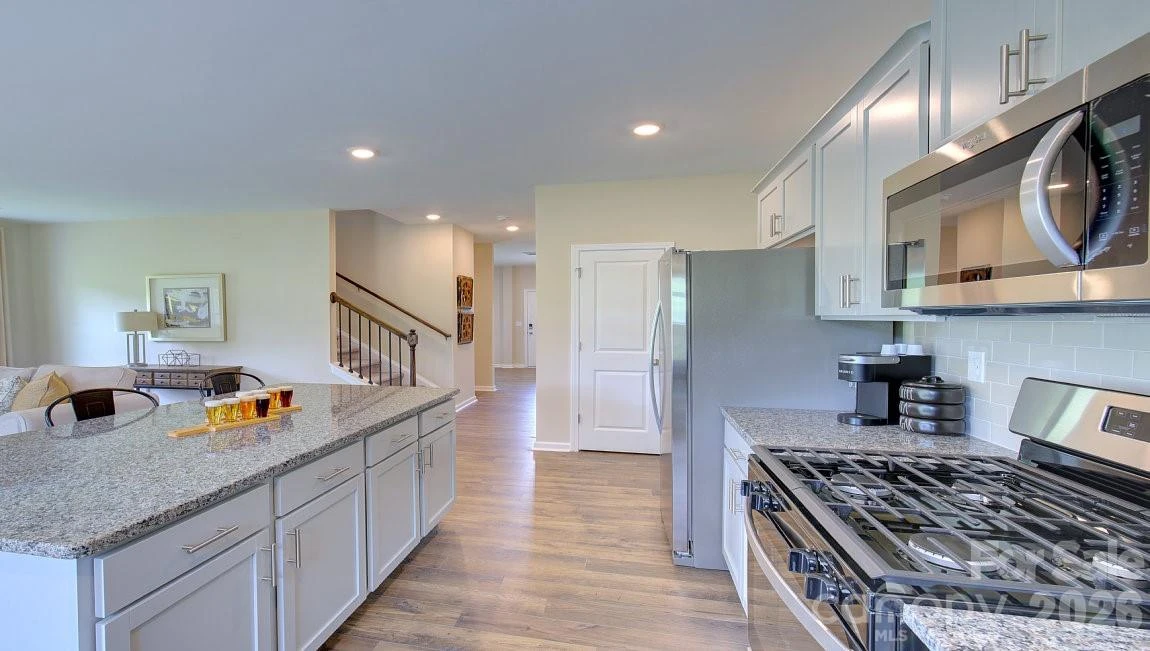 210 Hyder Ridge Road - Photo 8