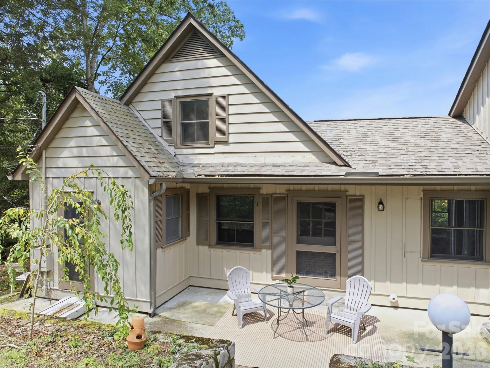279 Longview Drive - Photo 6