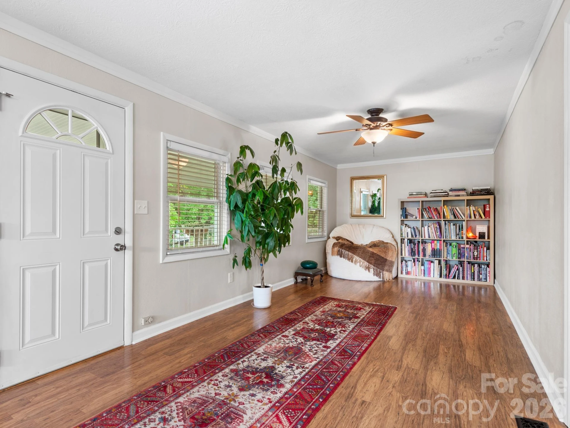 32 Fair Drive - Photo 4
