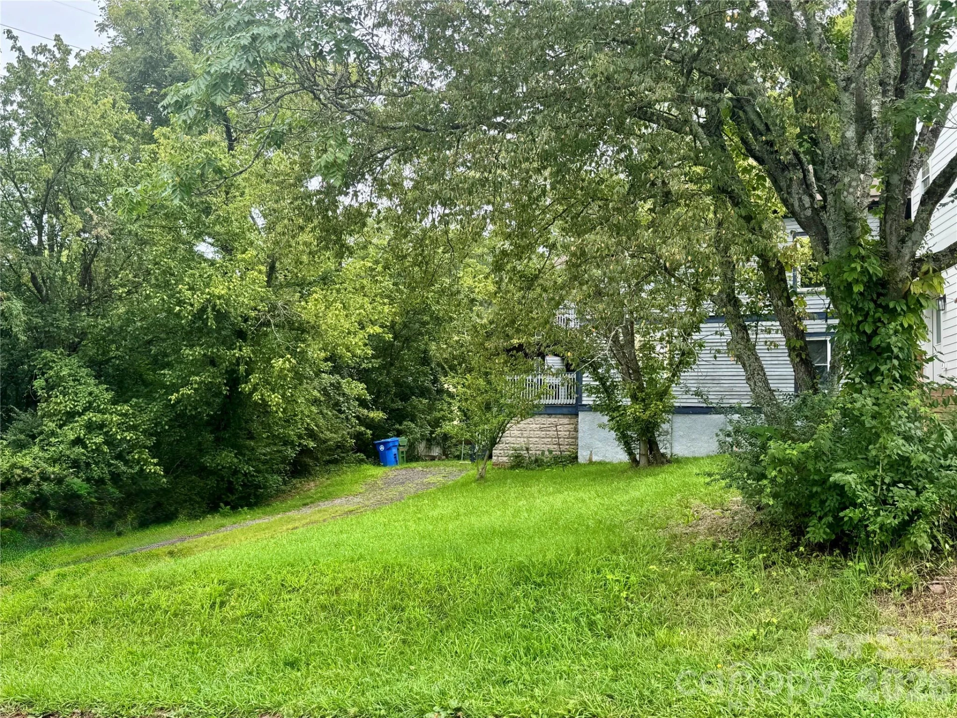20 Roberts Street - Photo 3