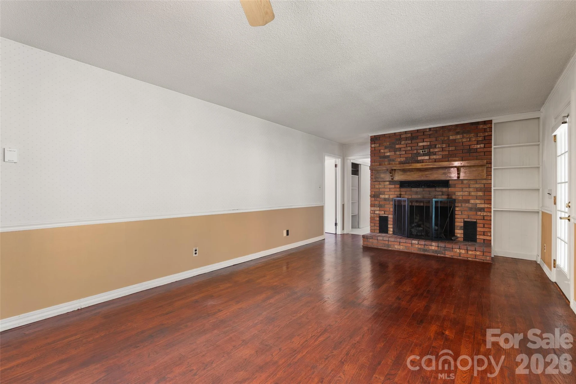 62 W Haywood Drive - Photo 17