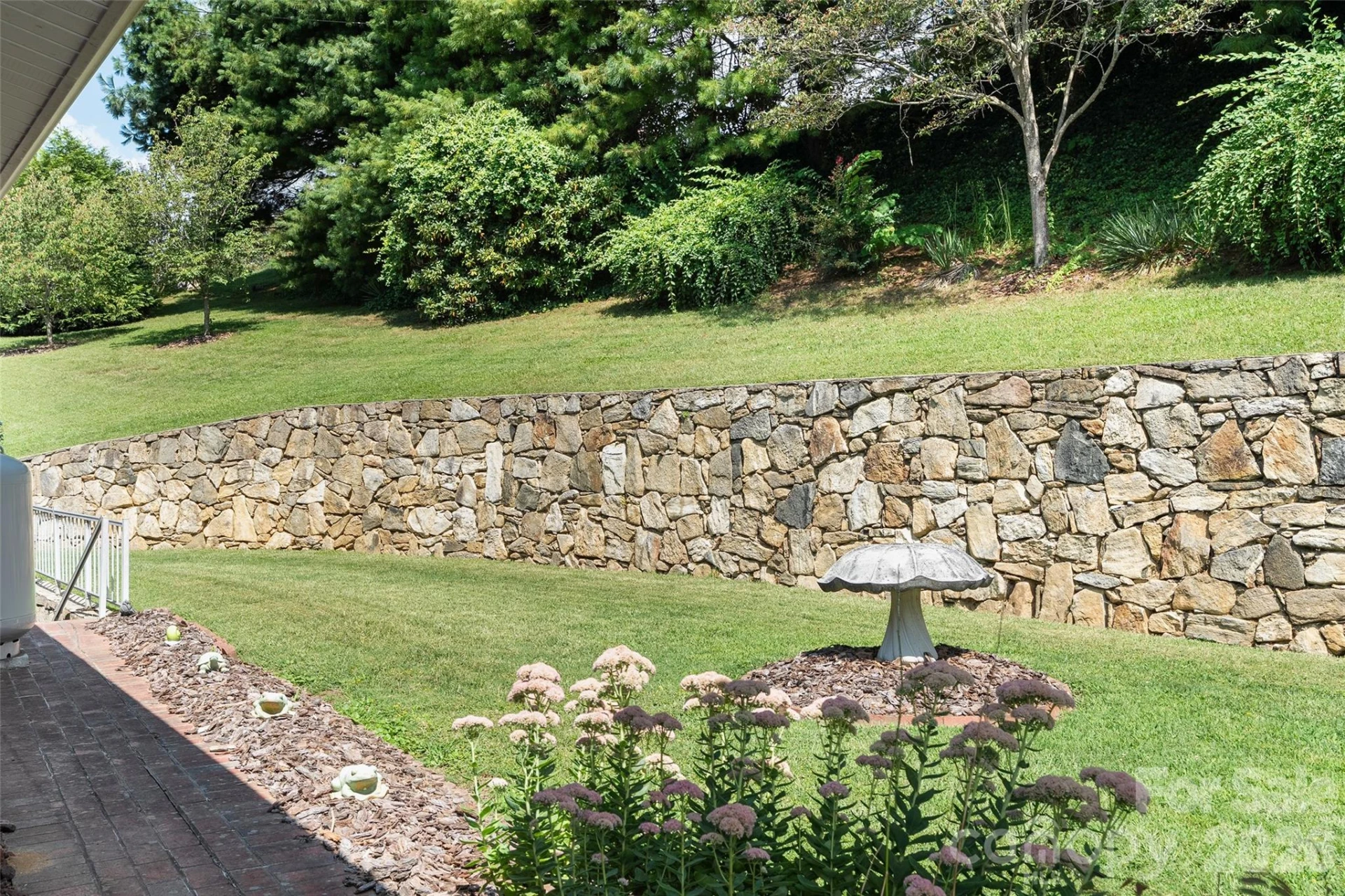 62 W Haywood Drive - Photo 31