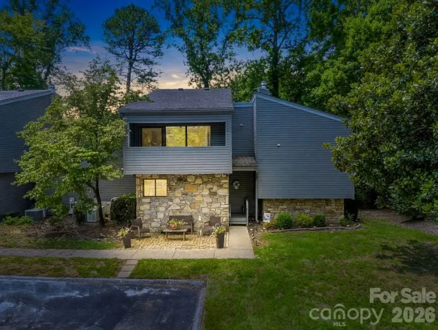 429 Mountains Boulevard, Lake Lure, NC, 28746