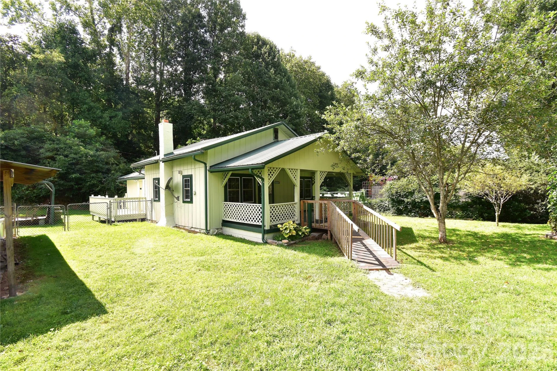 2124 Pisgah Highway - Photo 18