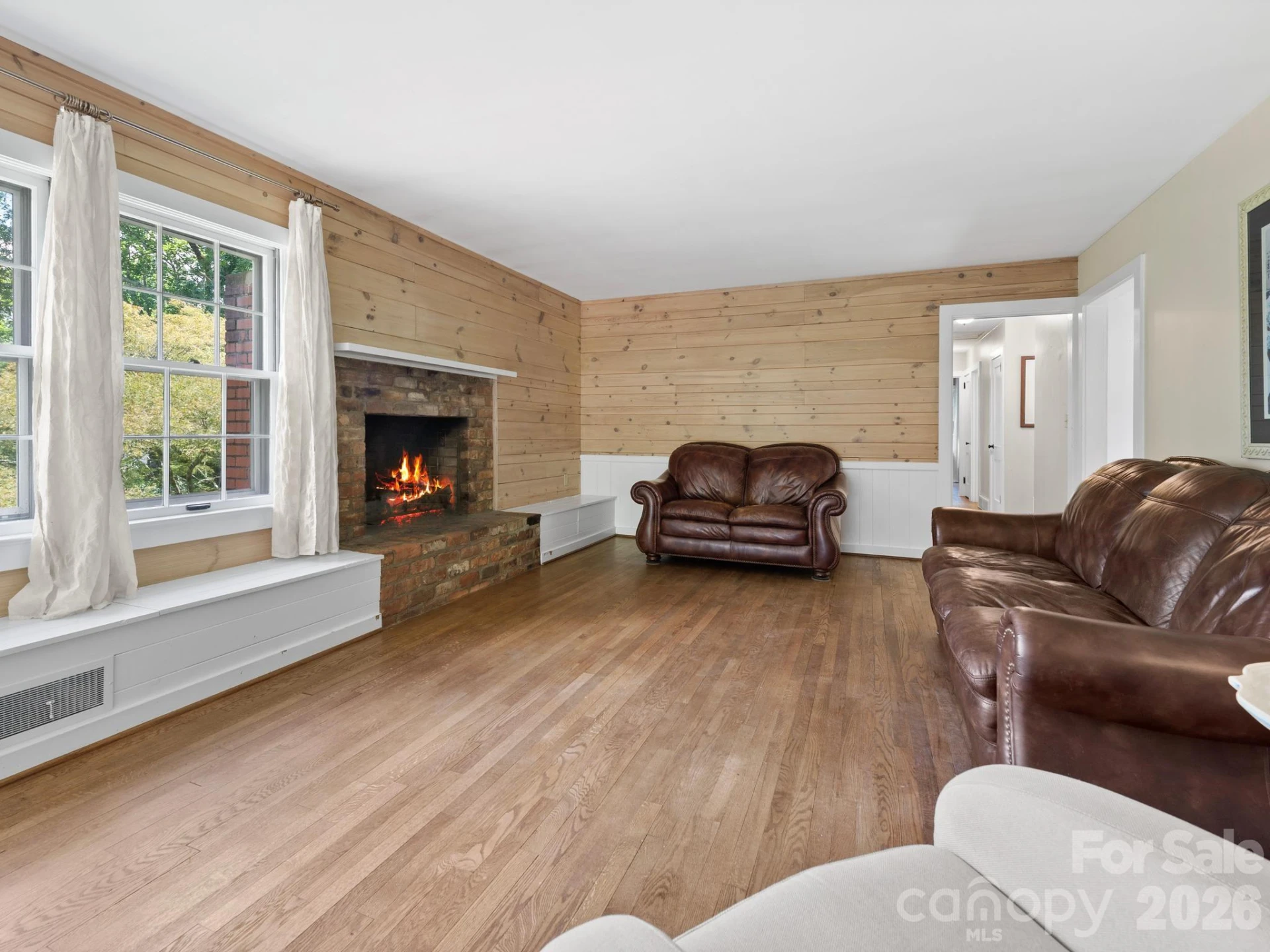 242 N Hills Drive - Photo 14