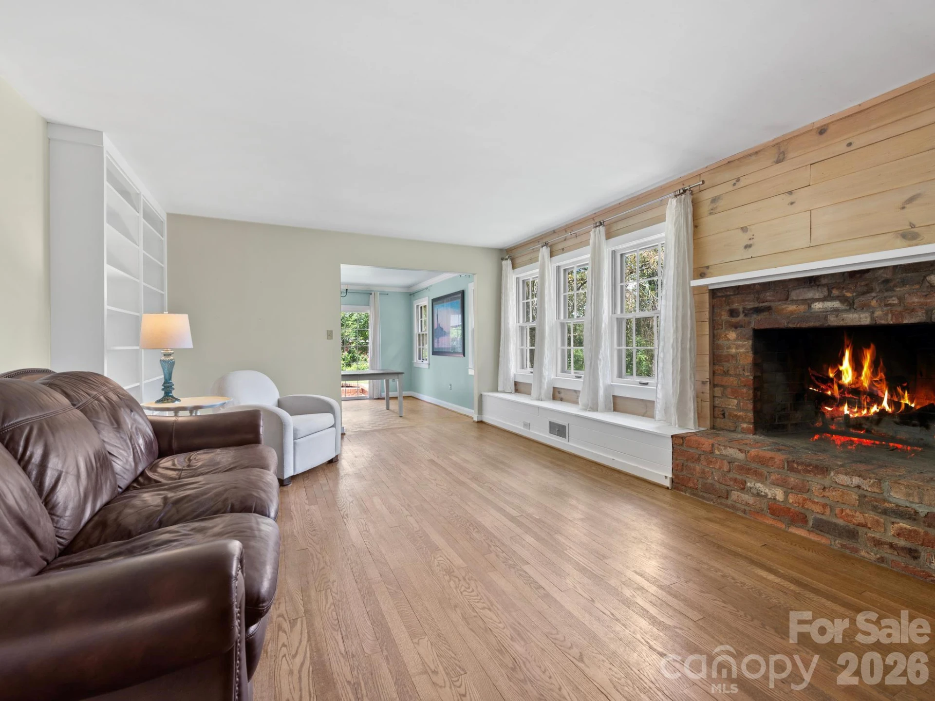242 N Hills Drive - Photo 16