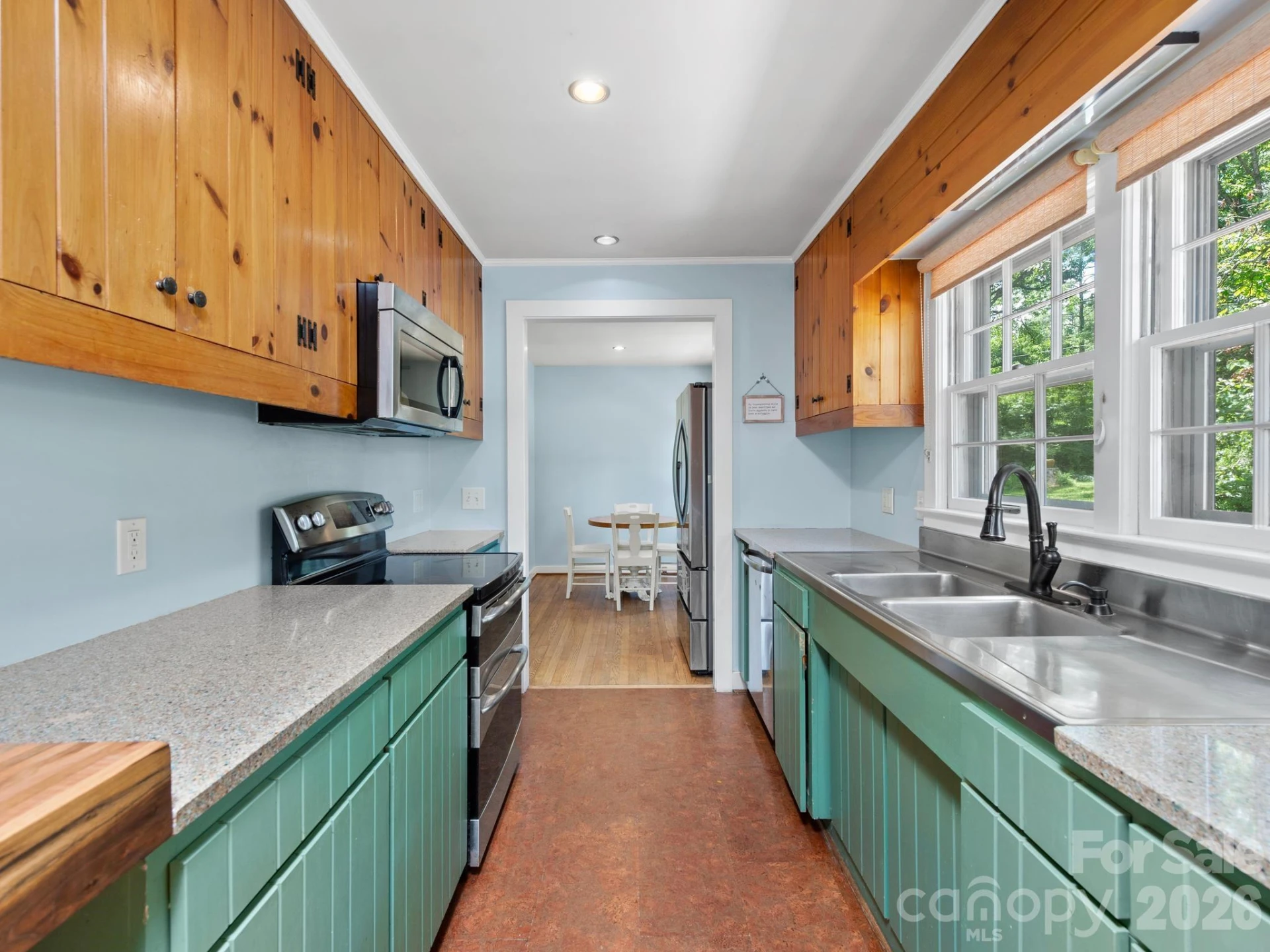 242 N Hills Drive - Photo 19