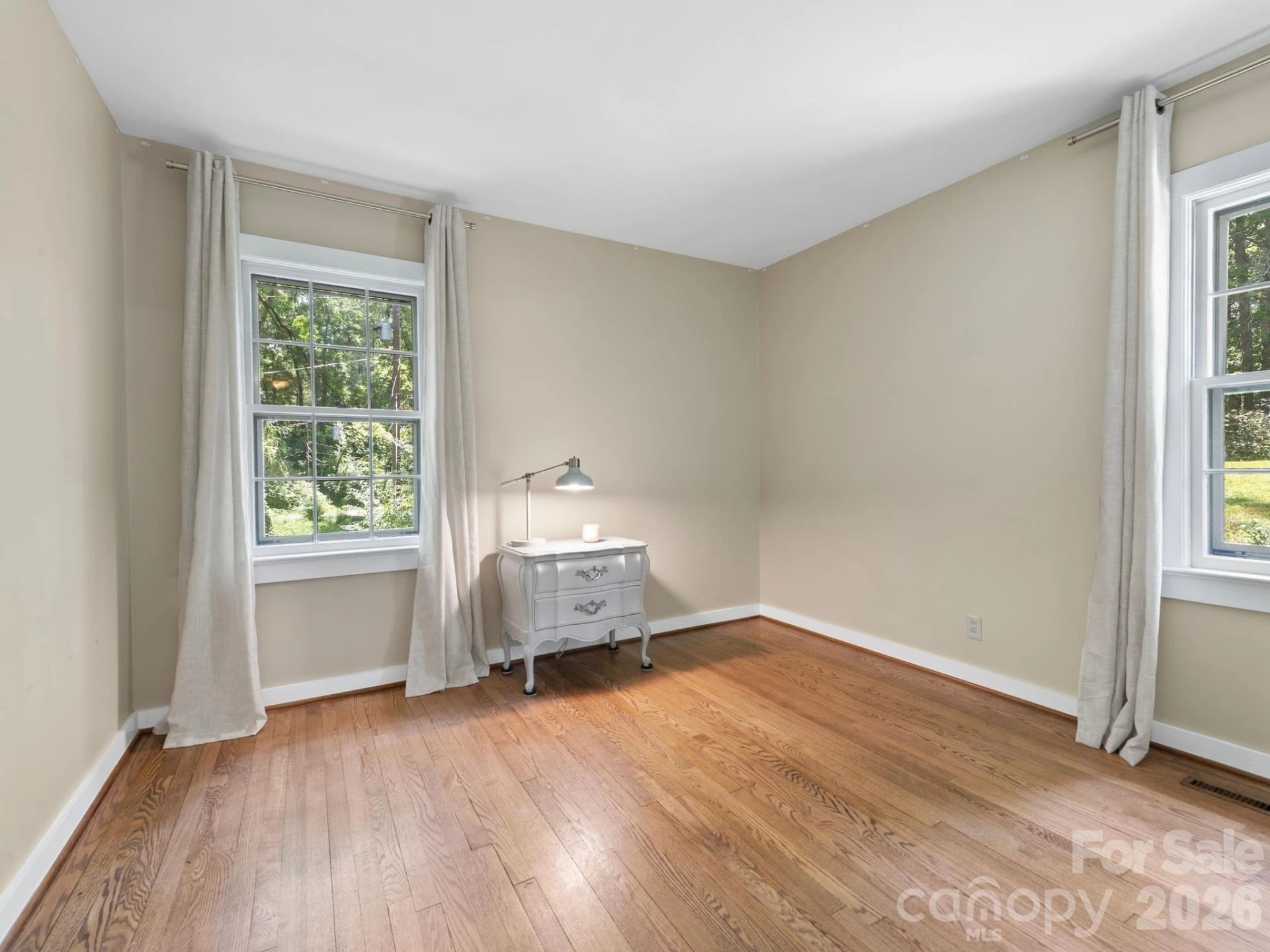 242 N Hills Drive - Photo 29