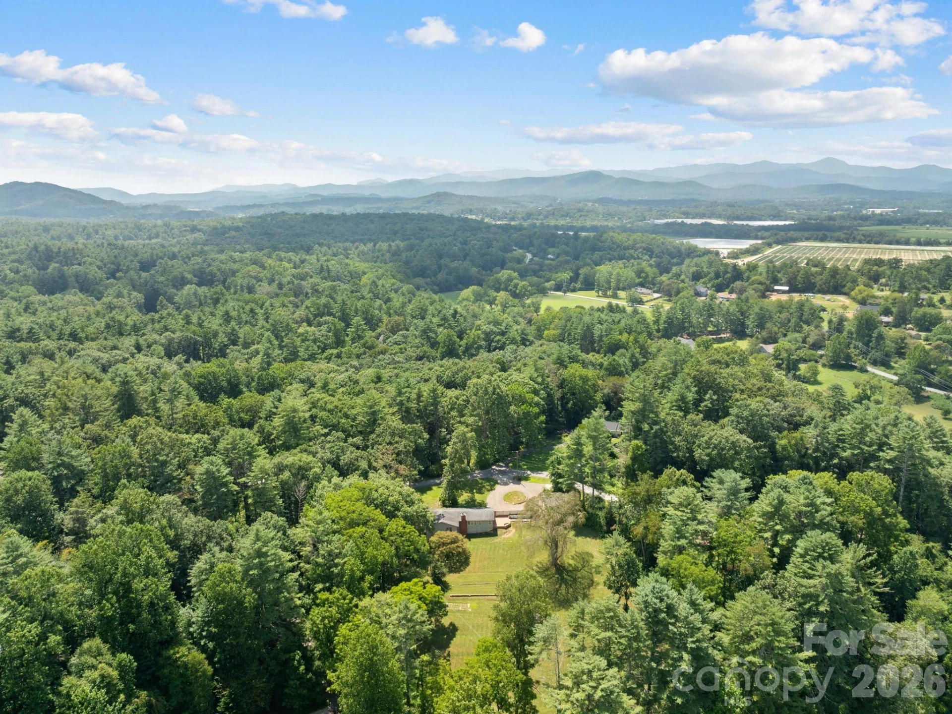 242 N Hills Drive - Photo 43