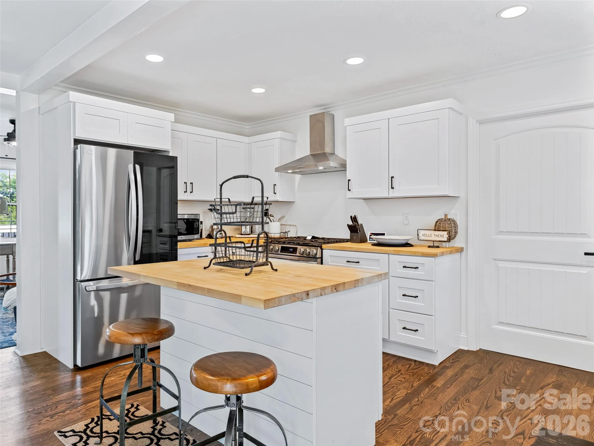 7 Southwicke Drive - Photo 5