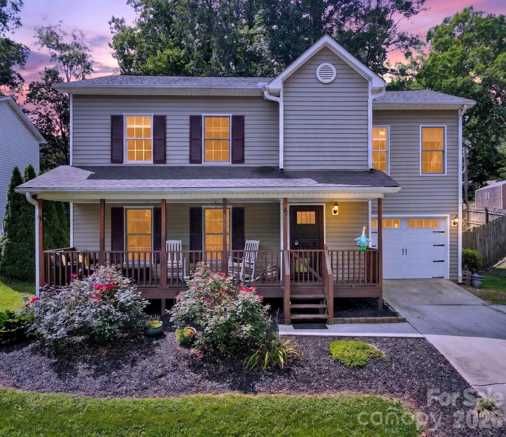 47 Royal Oaks Road - Photo 2