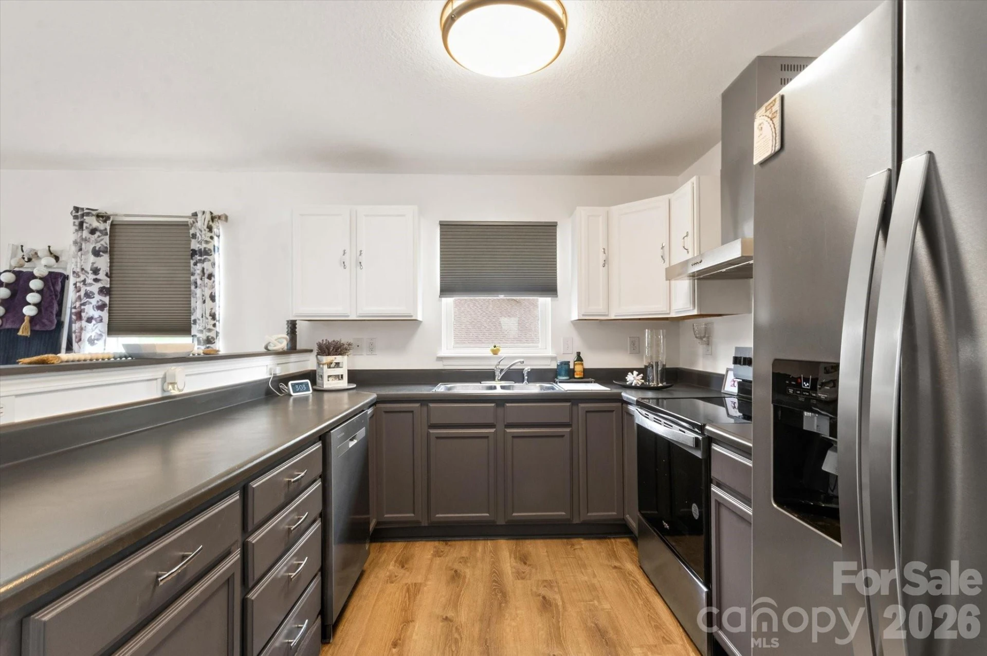 100 Victoria Springs Drive - Photo 4