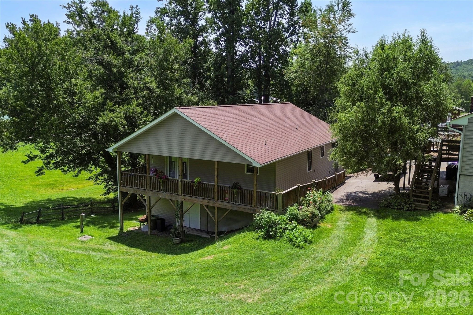 611 Pole Creasman Road - Photo 4
