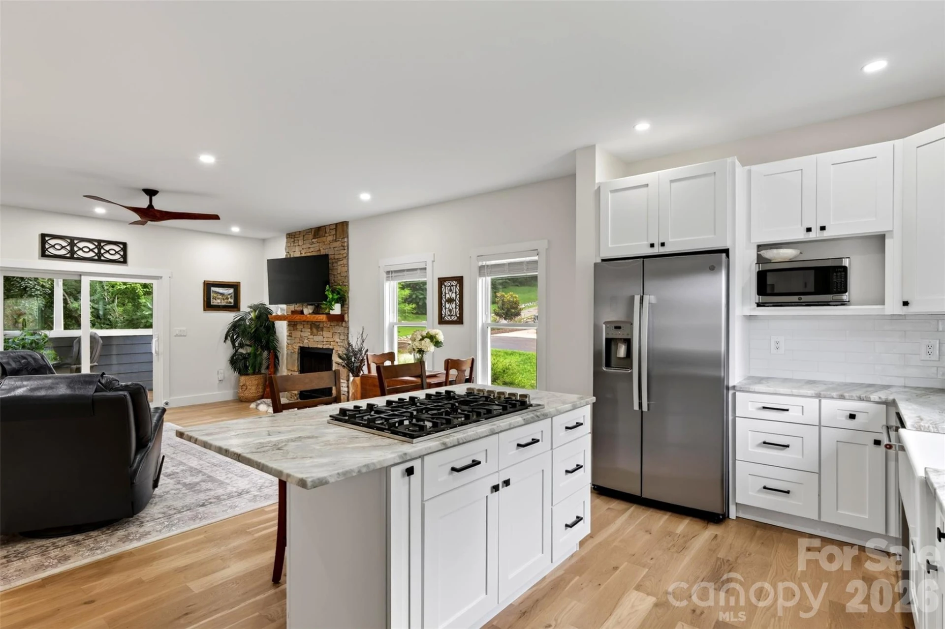 310 Magnolia Ridge Road - Photo 3