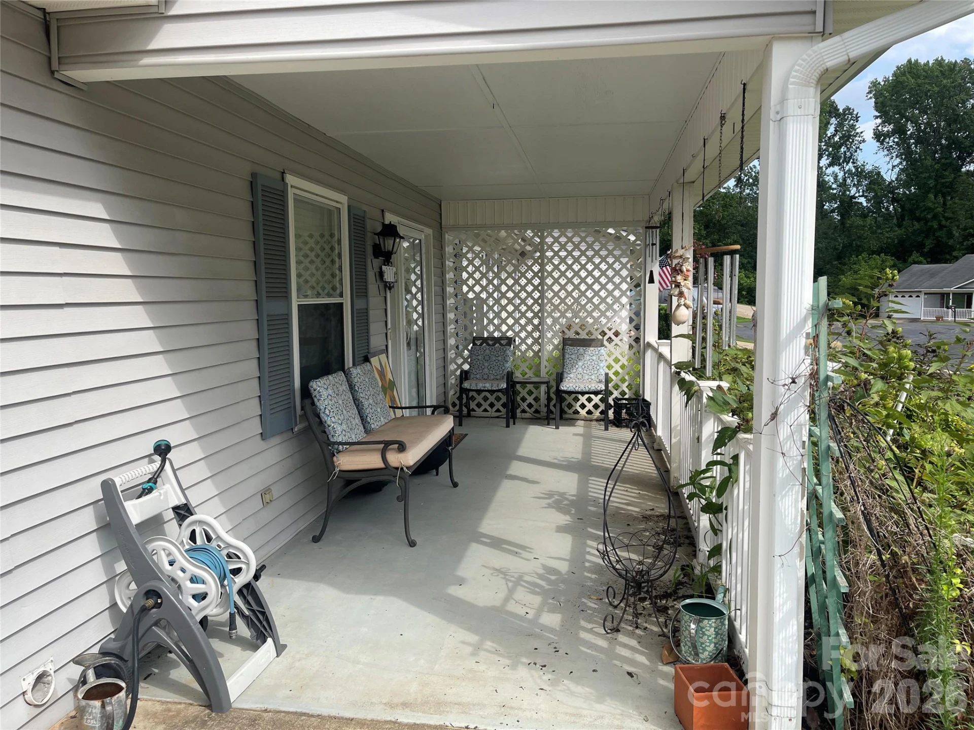 111 Holly Court - Photo 3