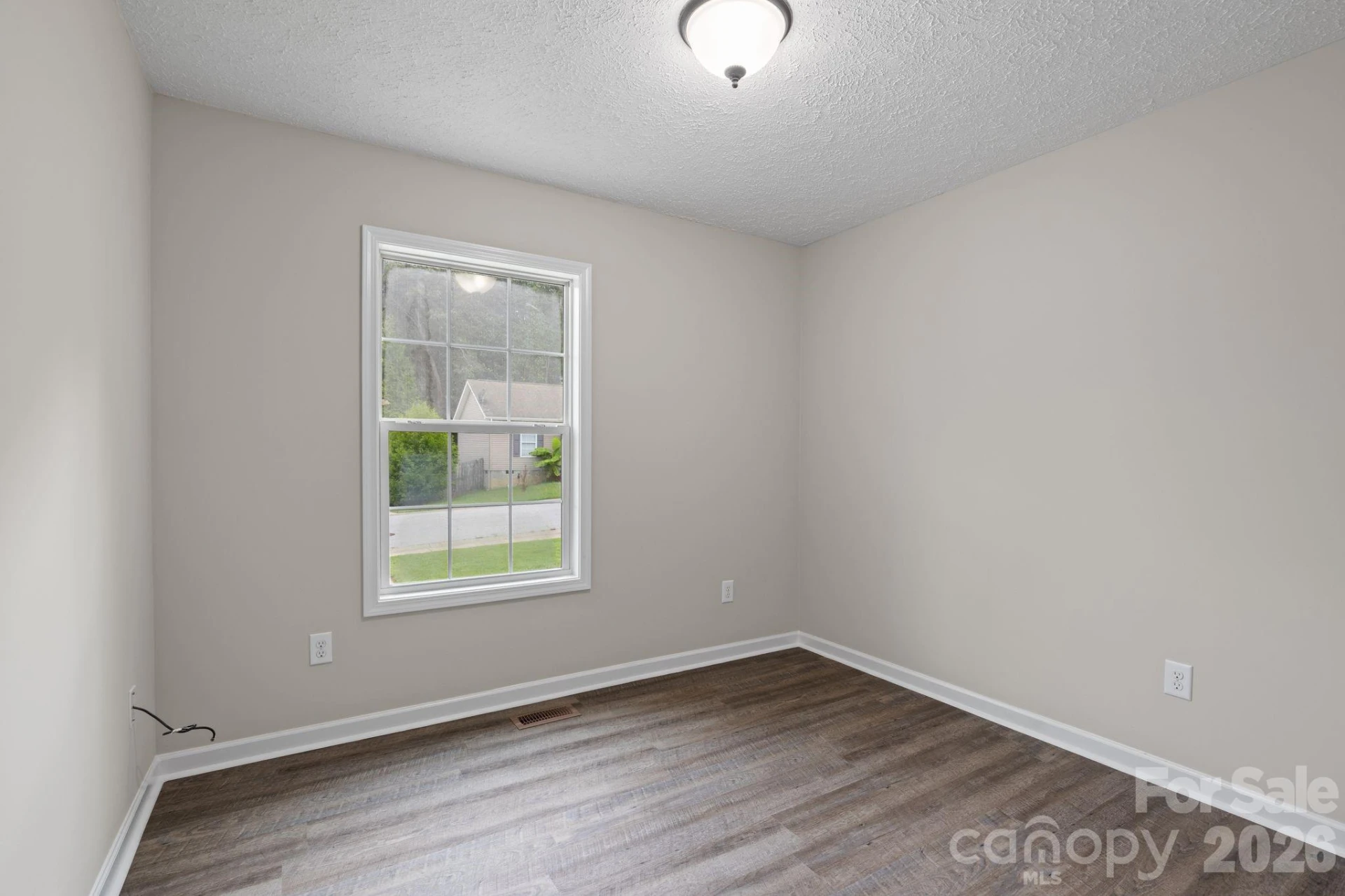 78 W Newberry Drive - Photo 13