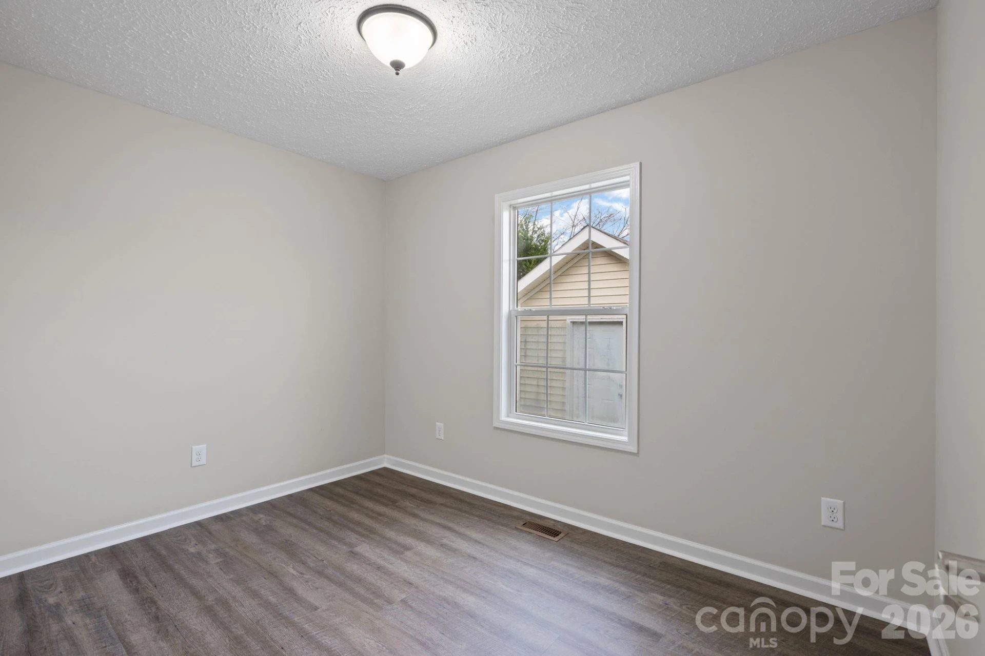 78 W Newberry Drive - Photo 16