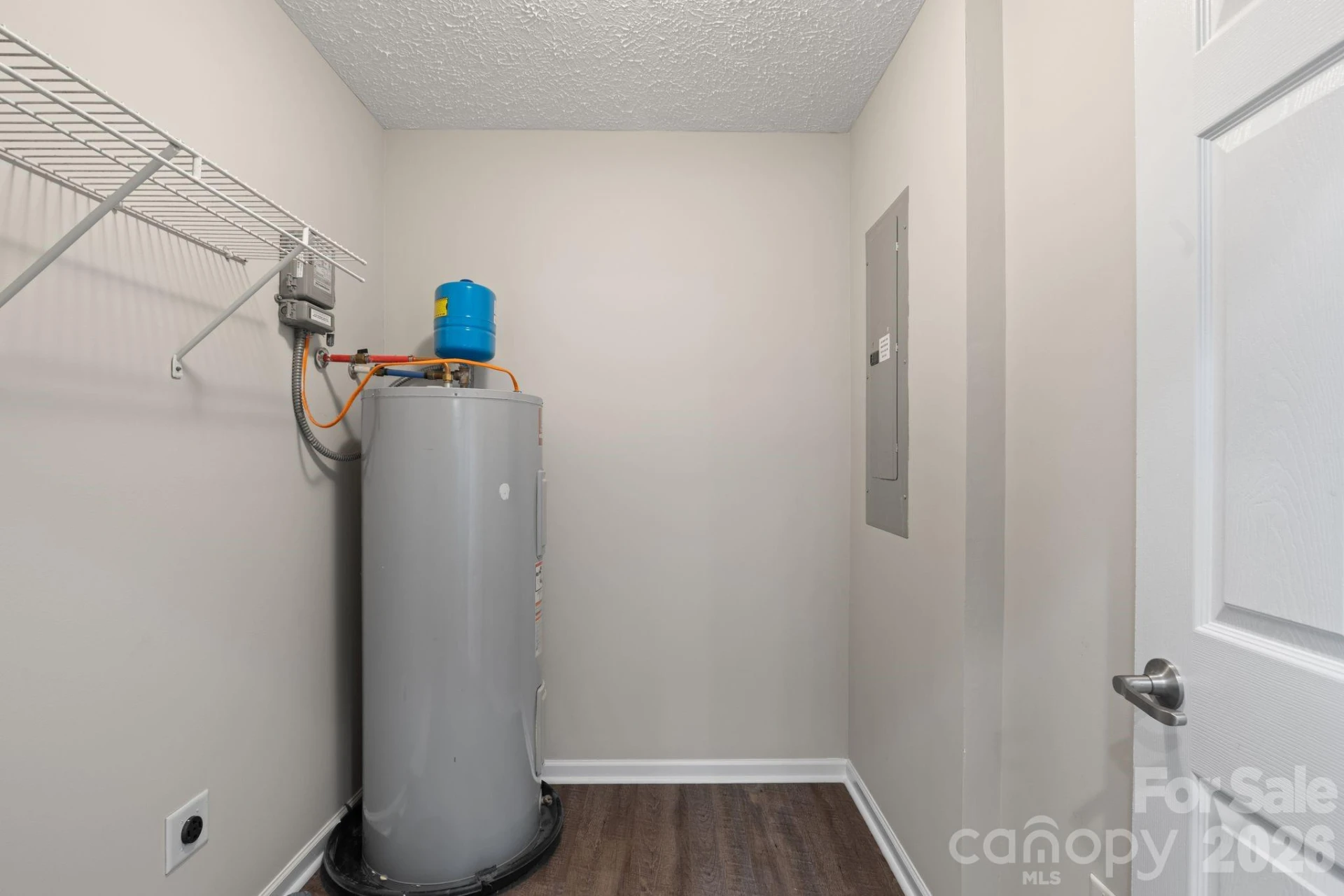 78 W Newberry Drive - Photo 17