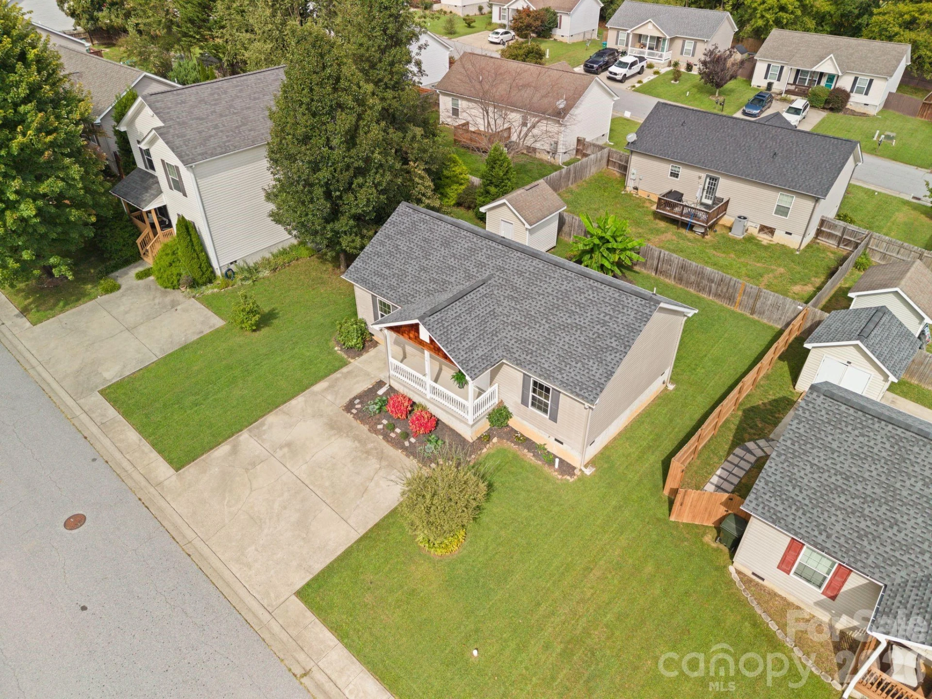 78 W Newberry Drive - Photo 22