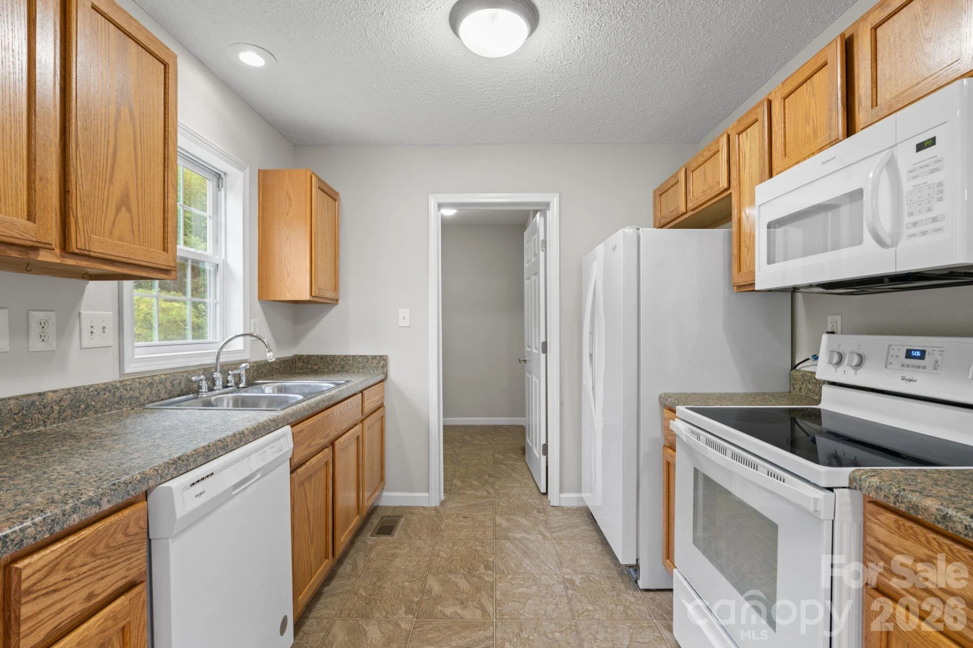 53 W Newberry Drive - Photo 9