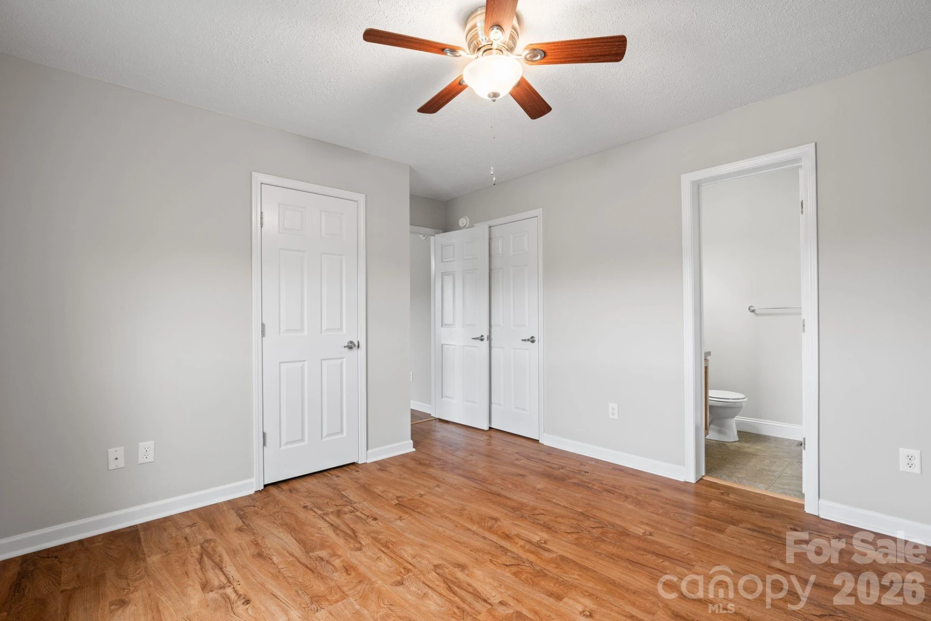 53 W Newberry Drive - Photo 11
