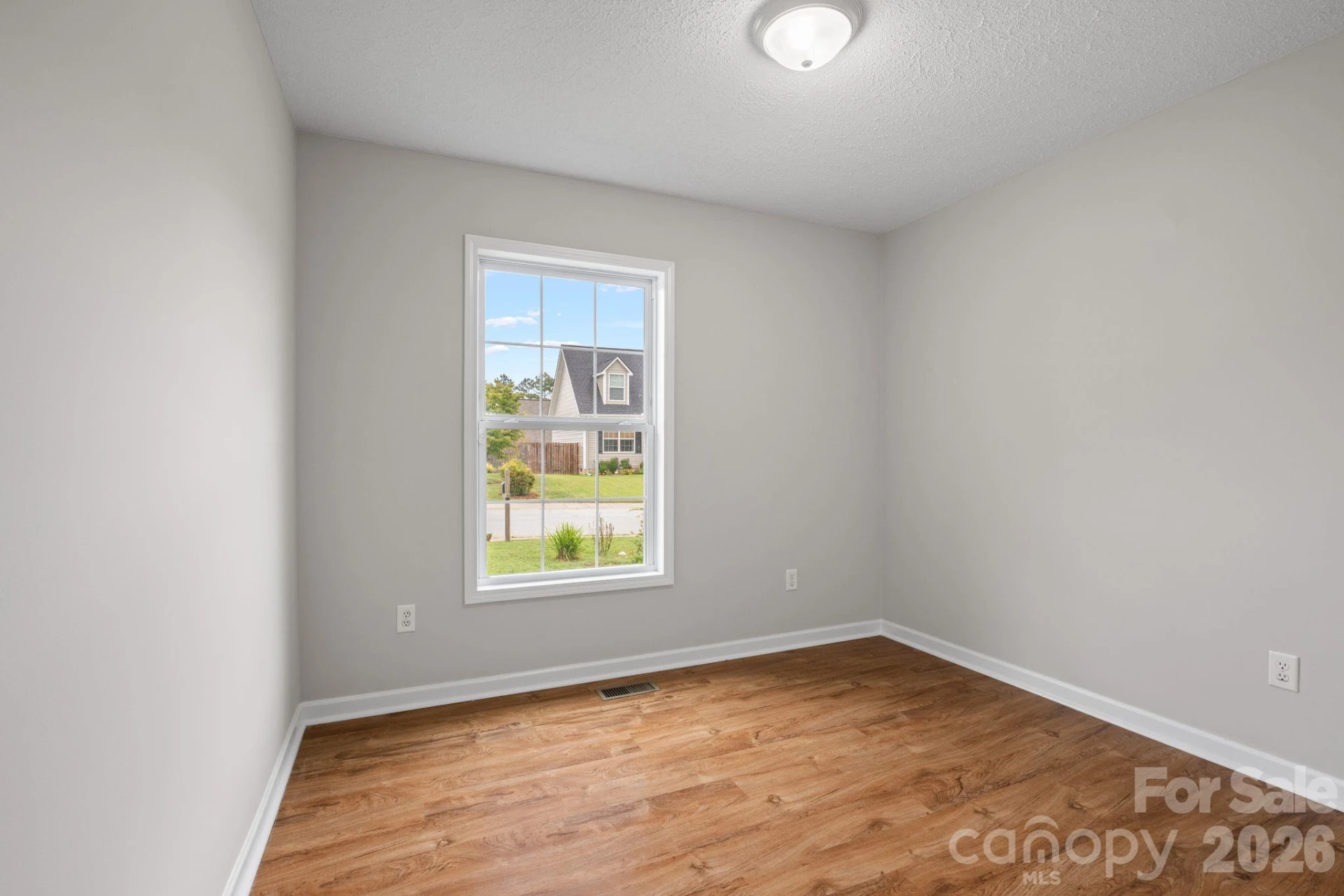 53 W Newberry Drive - Photo 13