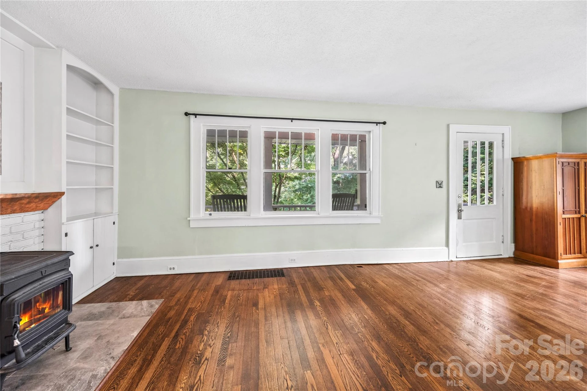 18 Westover Drive - Photo 8