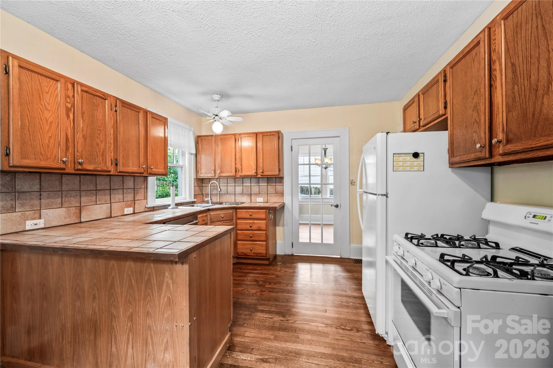 18 Westover Drive - Photo 12