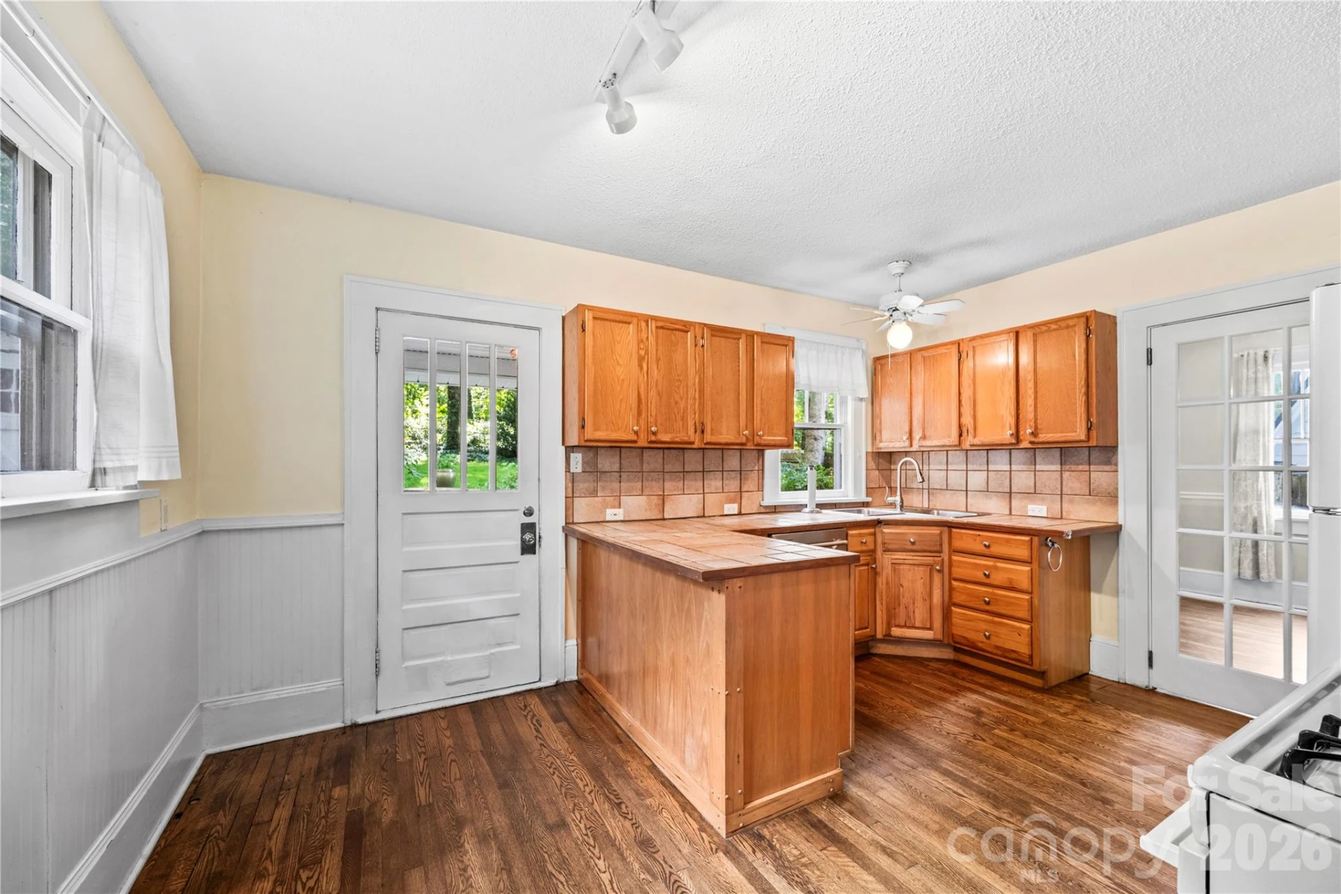18 Westover Drive - Photo 13