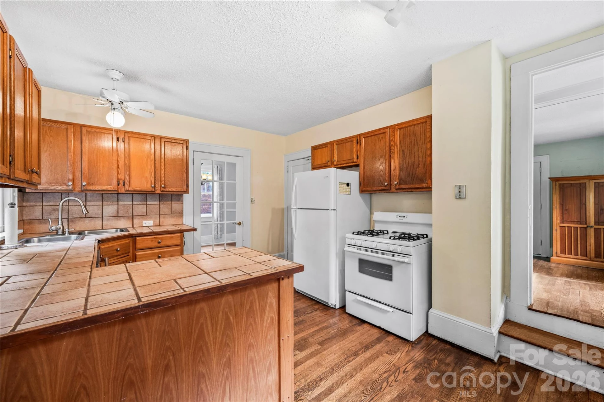 18 Westover Drive - Photo 14
