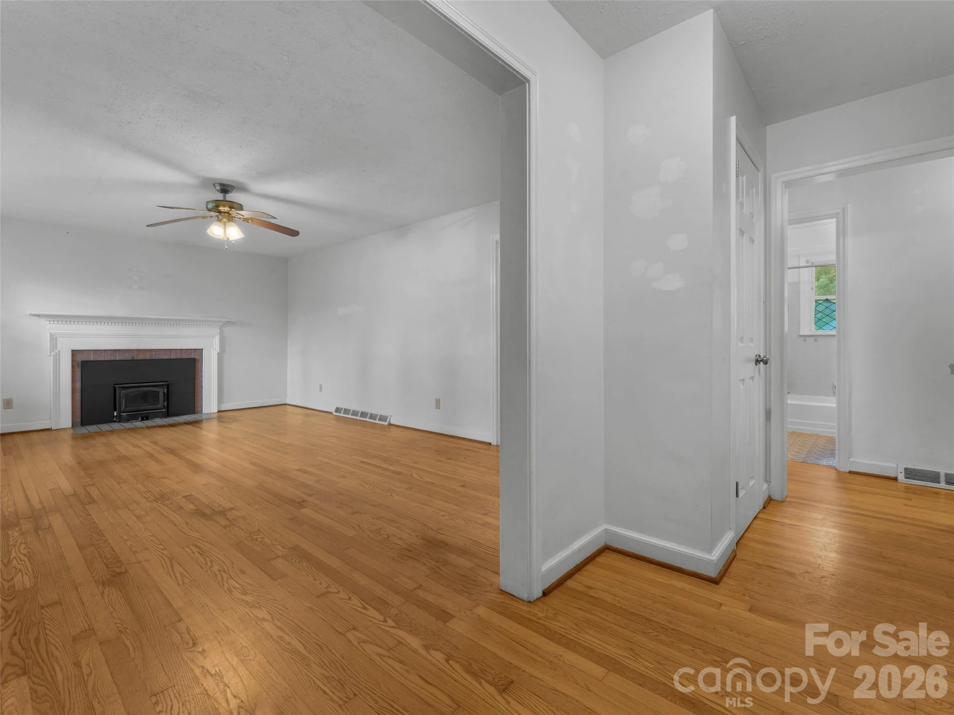 116 Candler School Road - Photo 3