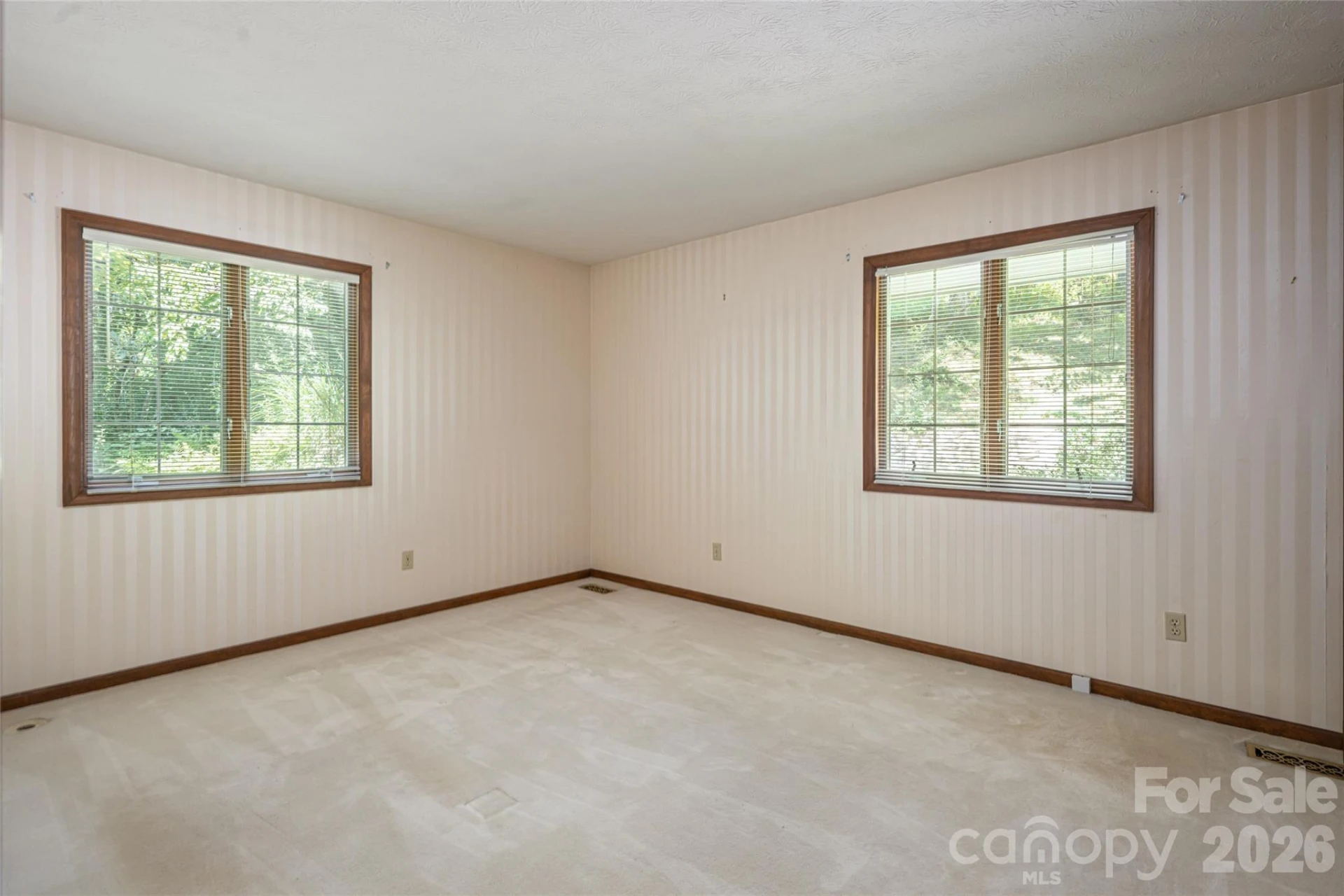 25 E Forest Road - Photo 25
