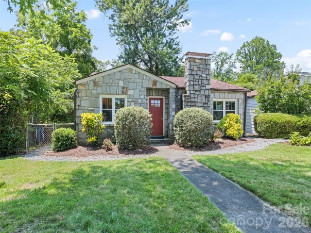 1909 Arlington Place