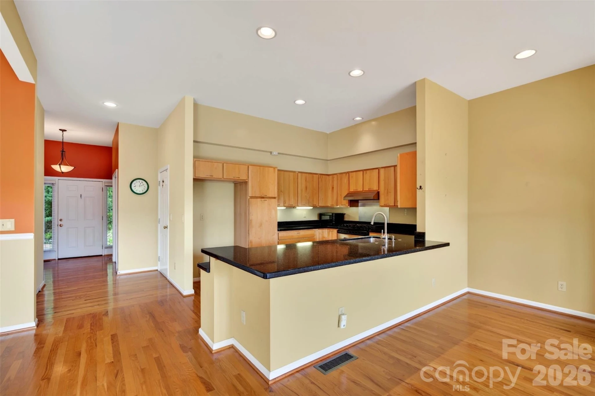 16 Spring Hollow Circle - Photo 7