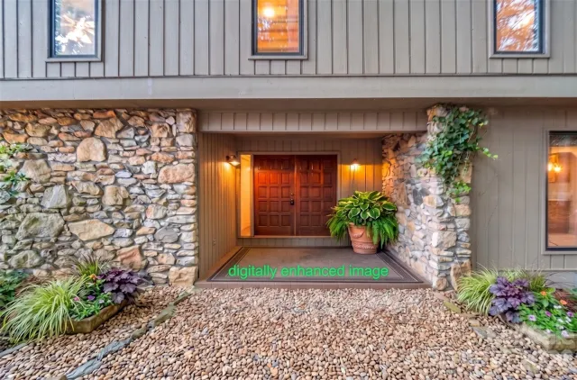 10 Chestnut Ridge Road