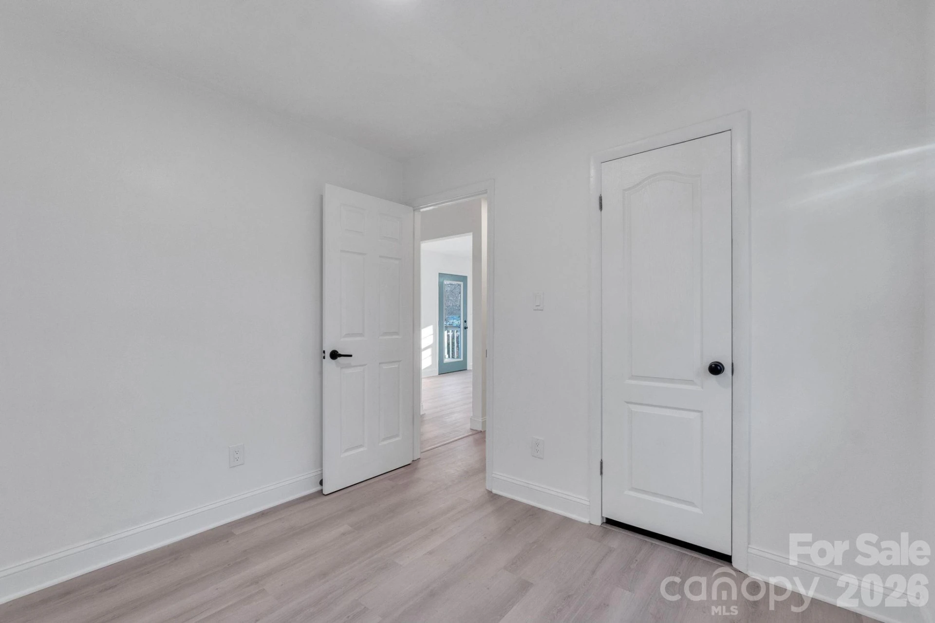 49 E Livingston Street - Photo 14