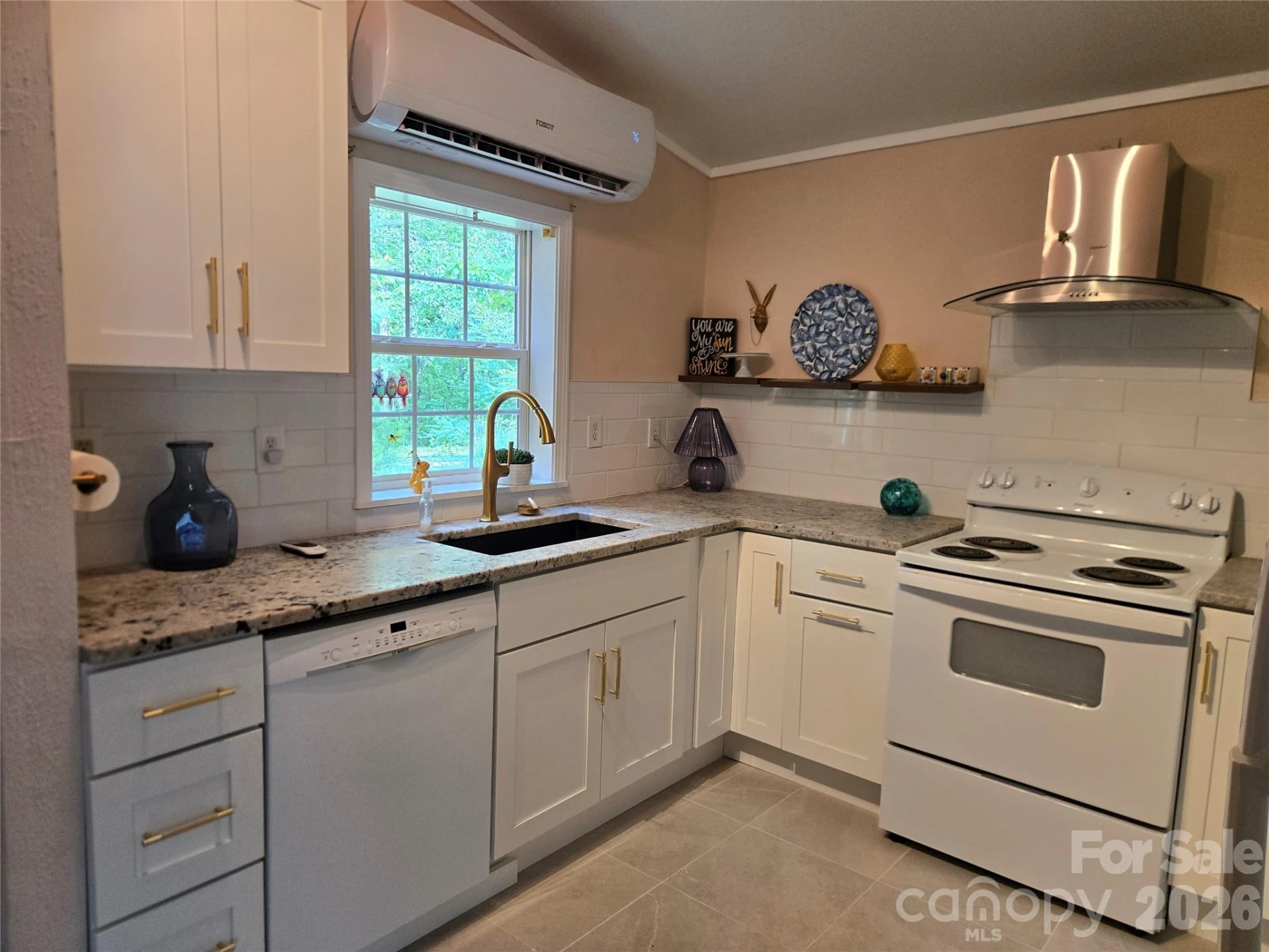 1323 Locust Grove Road - Photo 5