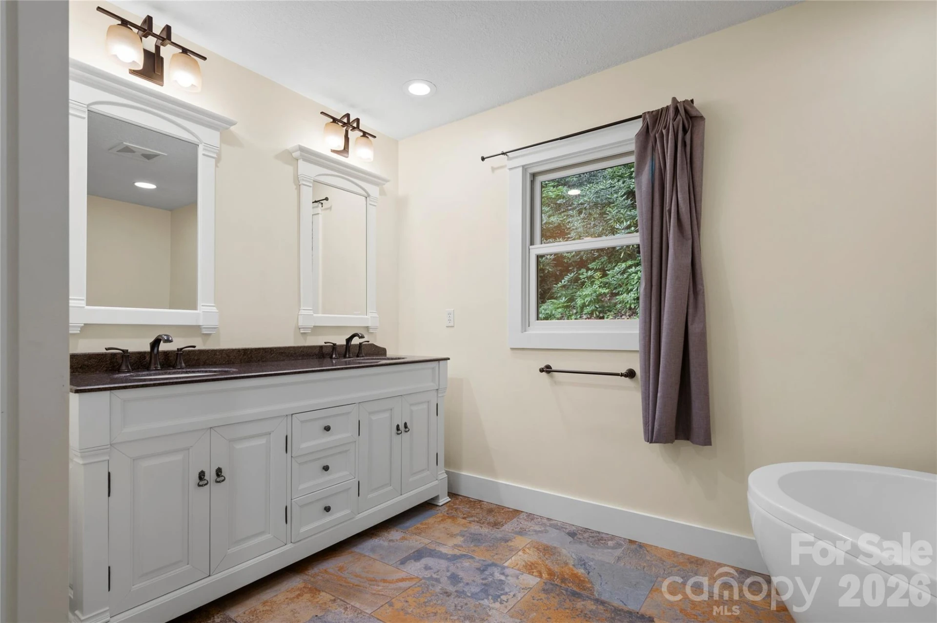 236 Holland Drive - Photo 15