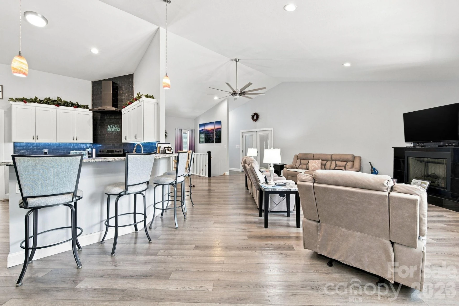 295 Idlewood Drive - Photo 8
