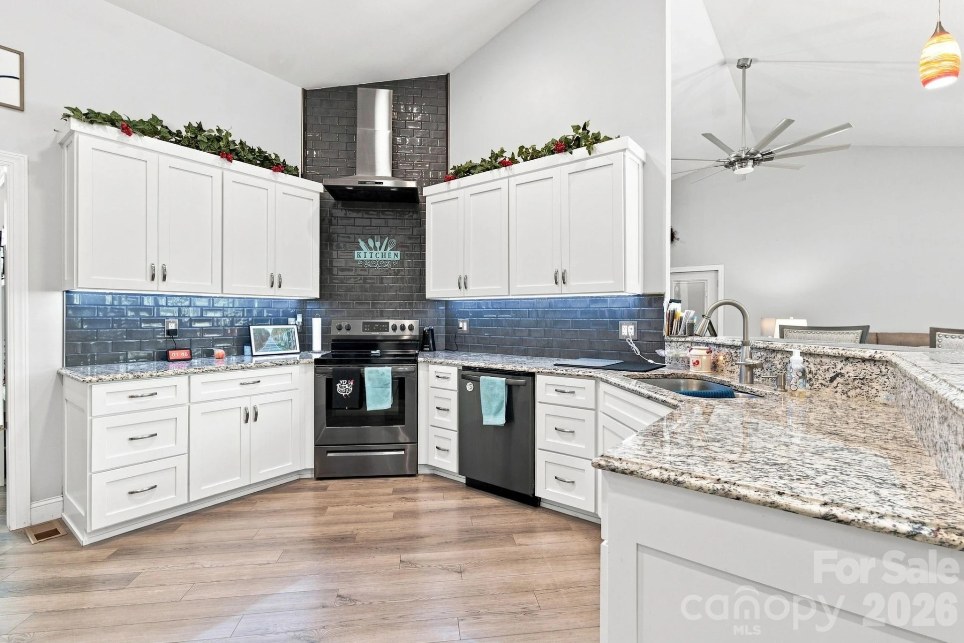 295 Idlewood Drive - Photo 10