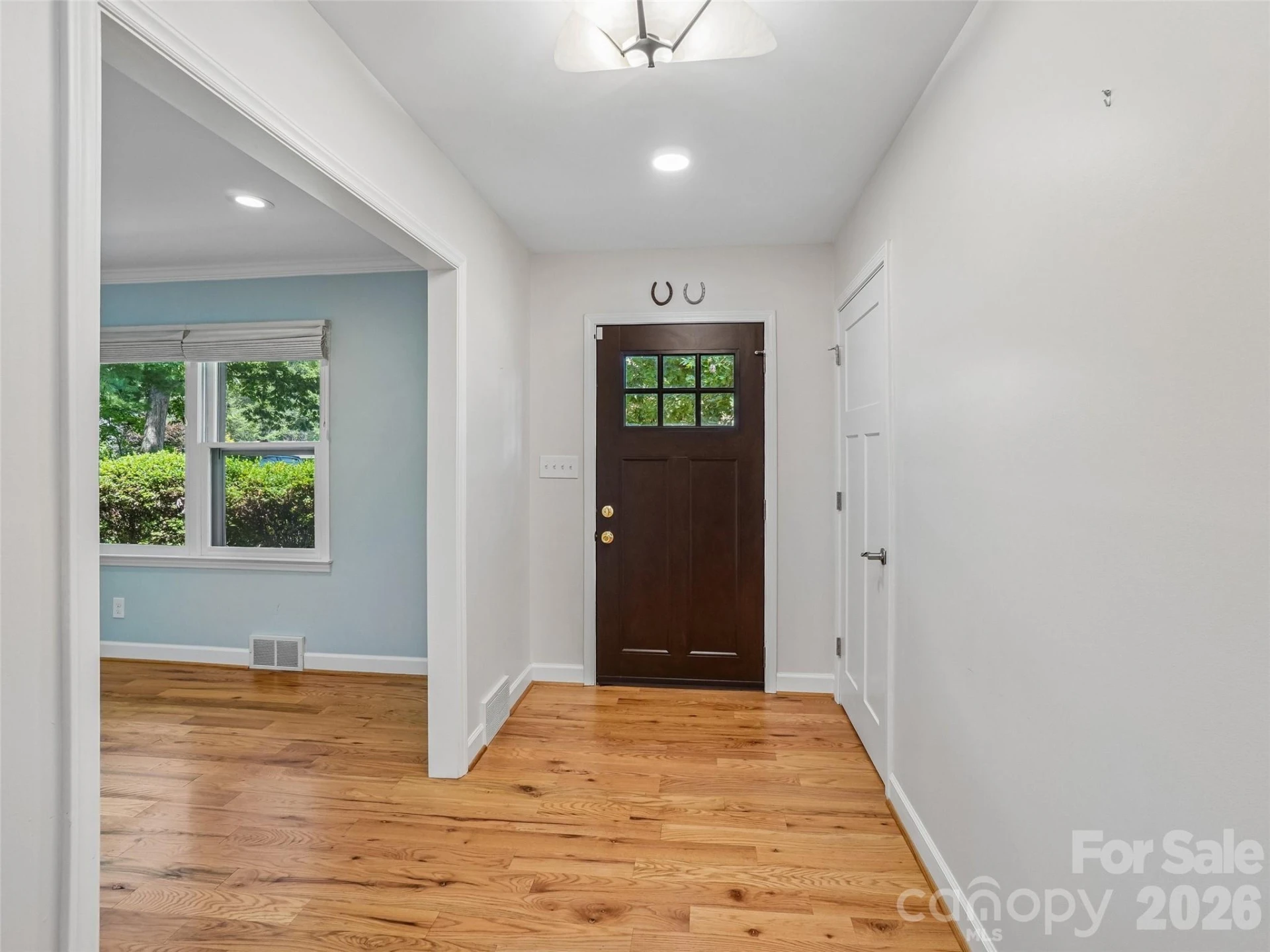 11 Ridgewood Avenue - Photo 4