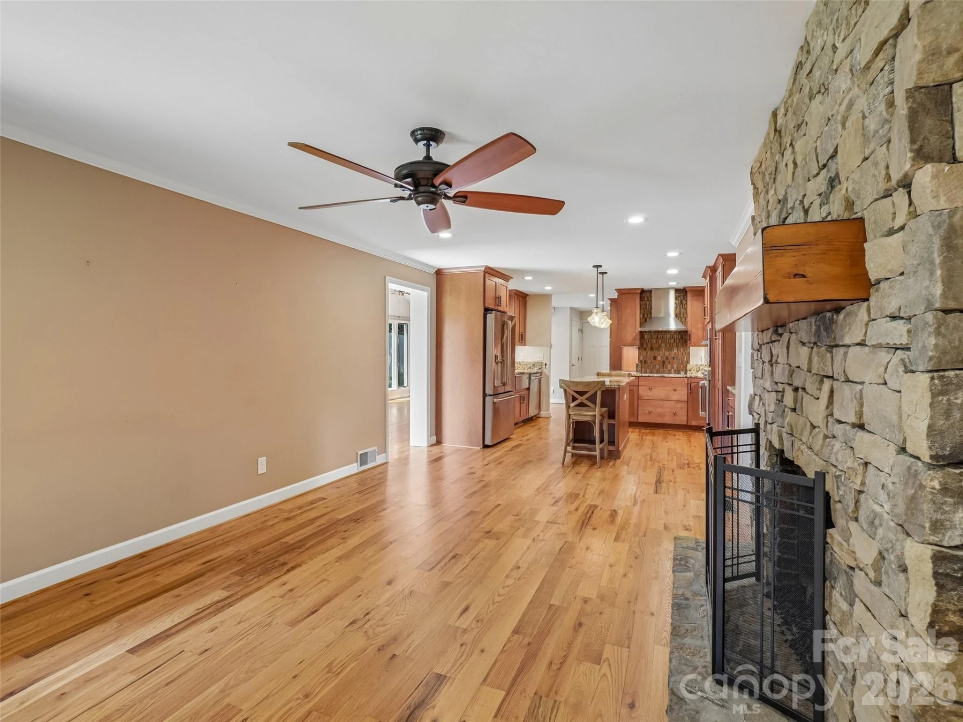 11 Ridgewood Avenue - Photo 6