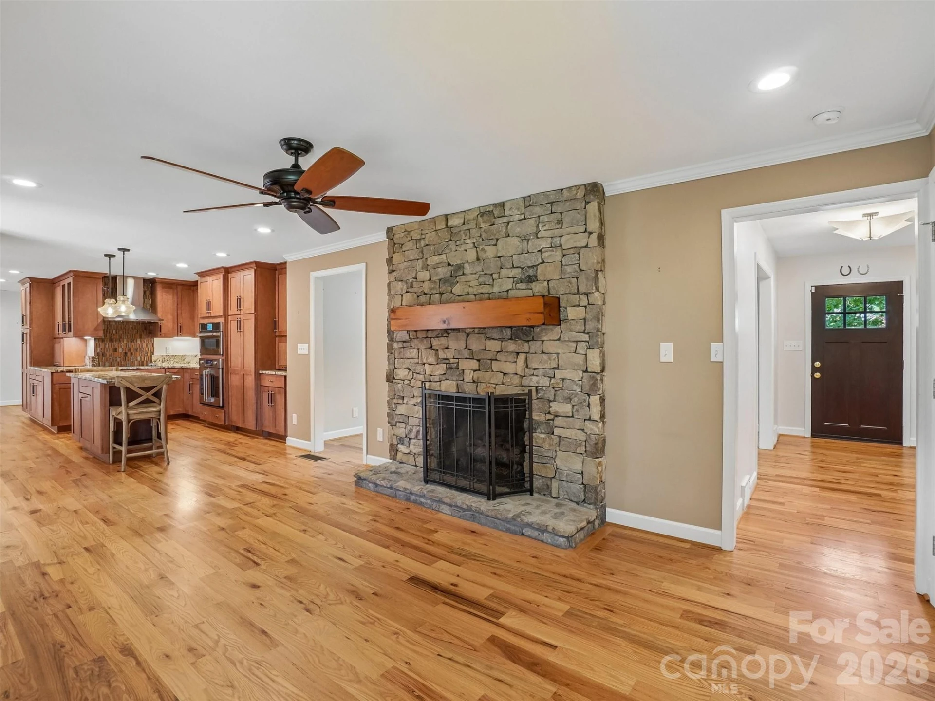 11 Ridgewood Avenue - Photo 7